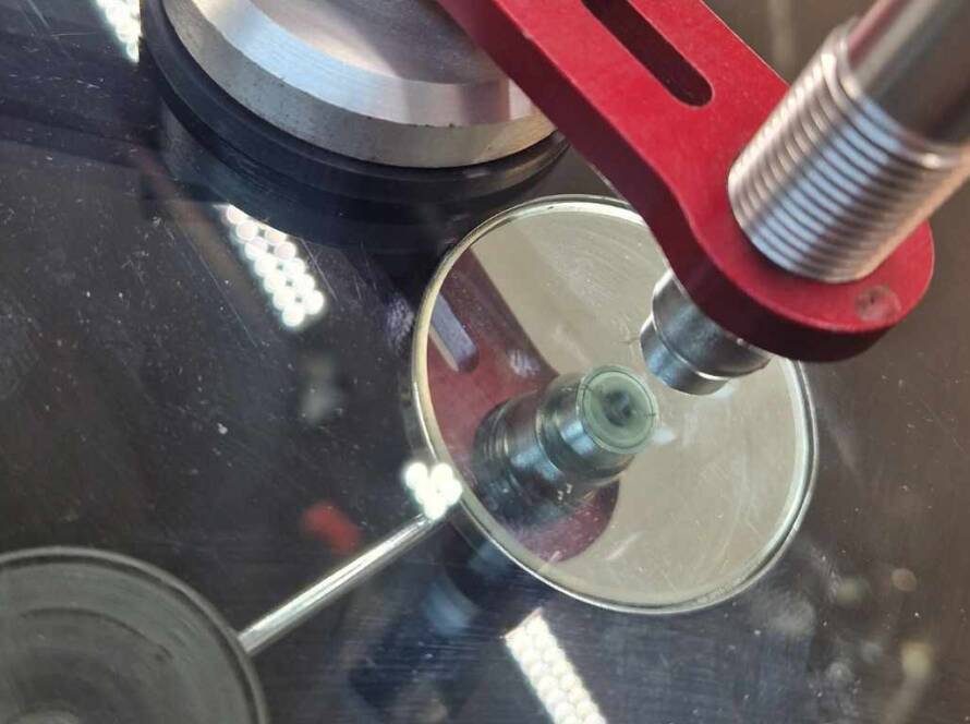 Tvarkoma priekinio stiklo įdauža
